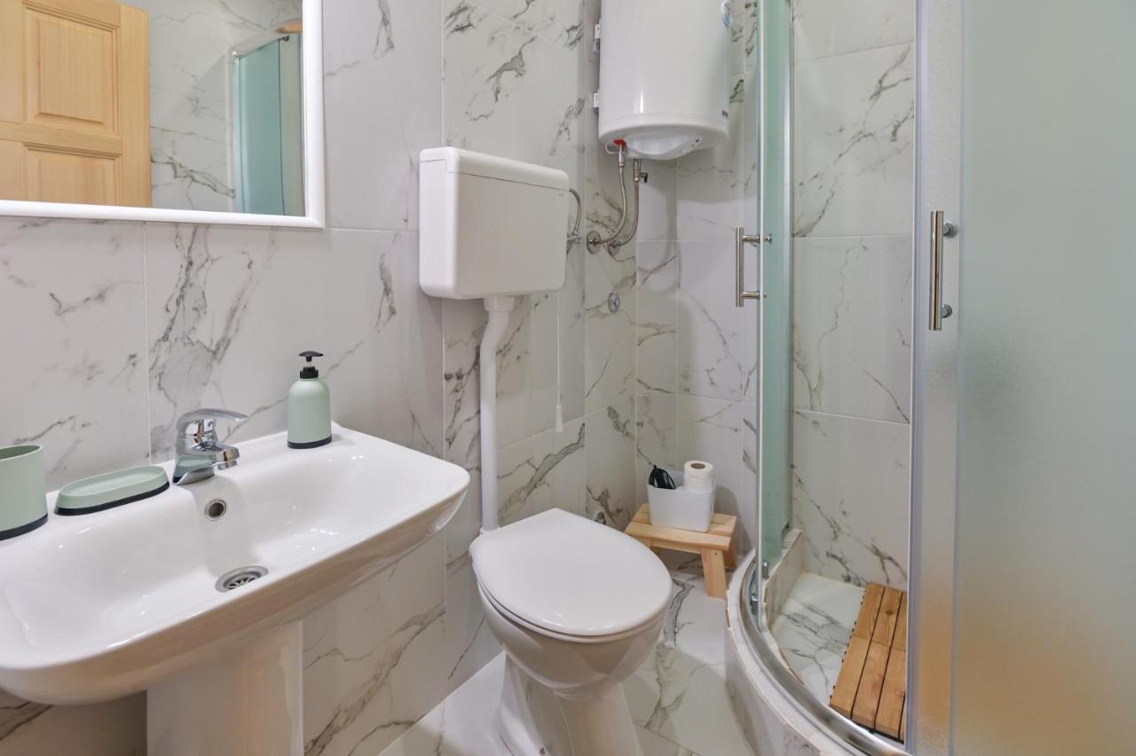 Neva Sobe Sa Pogledom Na Planine Apartment Mokra Gora Ngoại thất bức ảnh