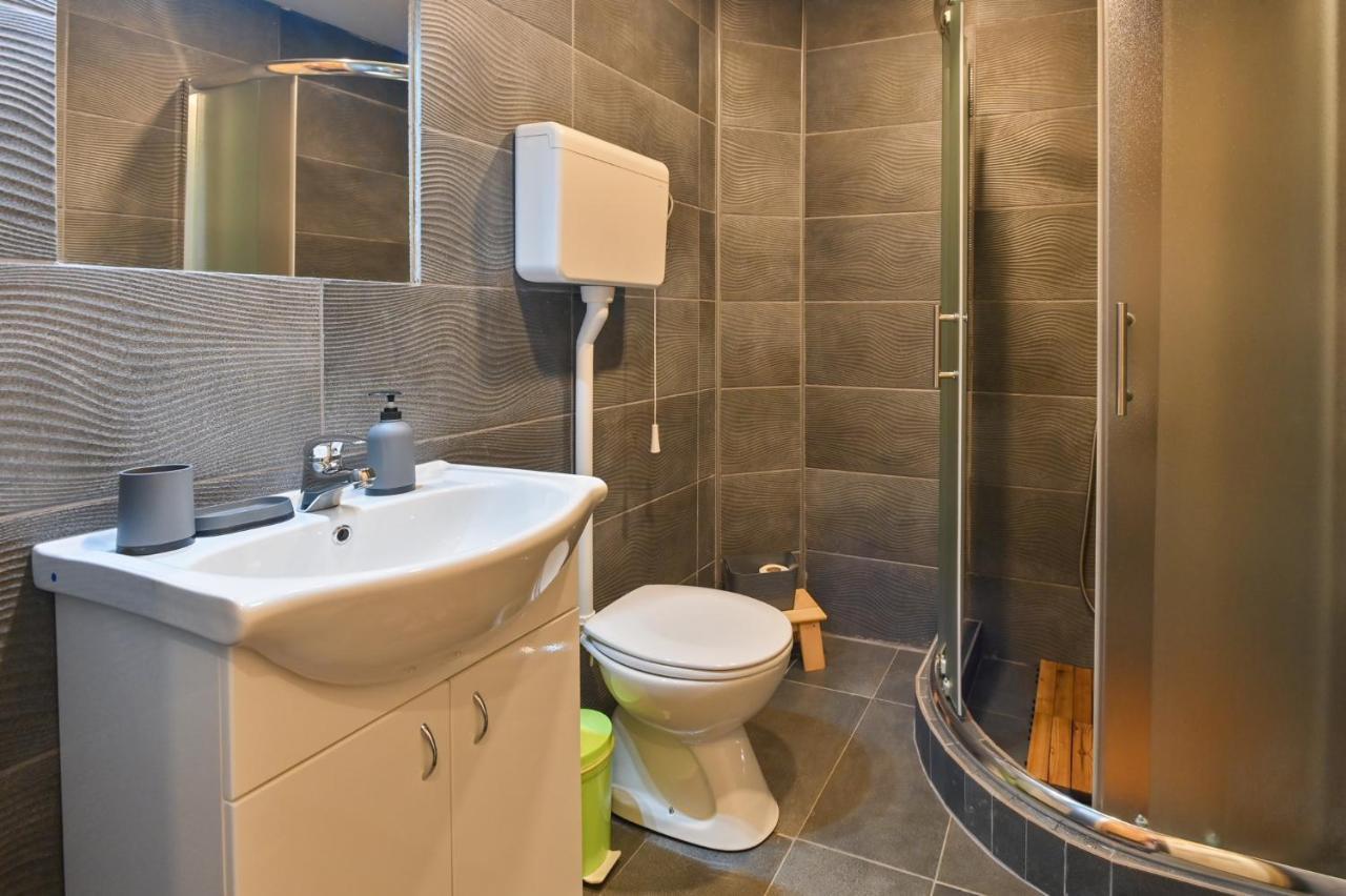 Neva Sobe Sa Pogledom Na Planine Apartment Mokra Gora Ngoại thất bức ảnh